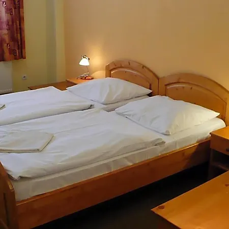 Ranc Motel 2*